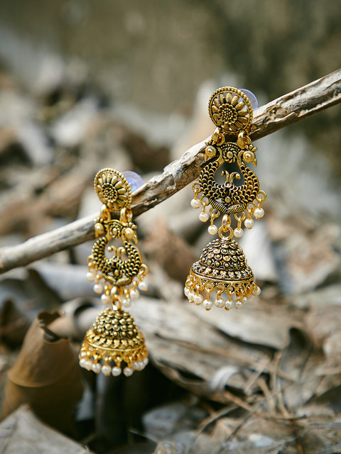 

ZeroKaata Women Gold-Toned & Off-White Handcrafted Contemporary Drop Earrings