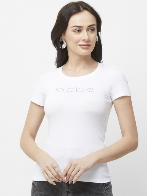 

bebe Women Off-White Printed Round Neck T-shirt