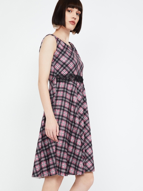 

CODE by Lifestyle Women Pink & Black Checked Fit and Flare Dress
