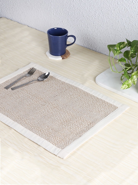 

House This Mararikulam Set of 4 Beige Woven Design Table Placemats