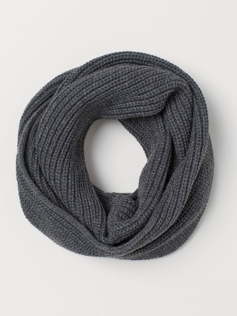 

H&M Men Grey Ribbed Tube Scarf
