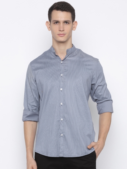 

Nick&Jess Men Grey Slim Fit Striped Semiformal Shirt