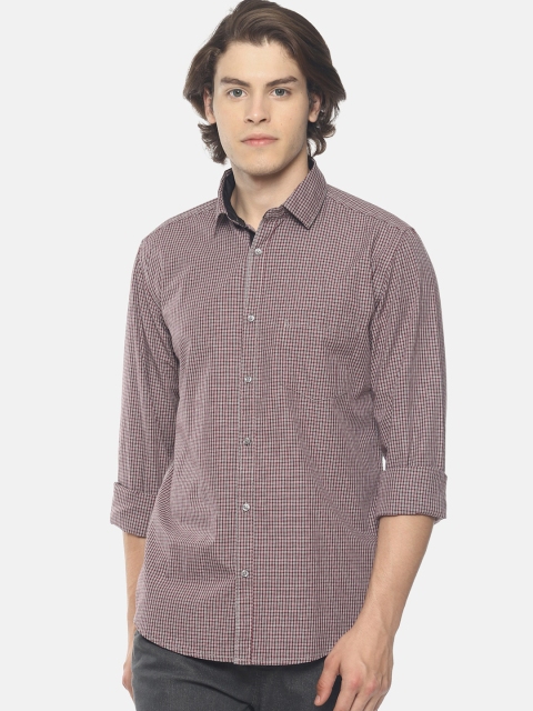 

IVOC Men Maroon & Grey Slim Fit Checked Casual Shirt