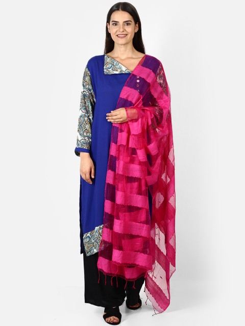 

amraoo Magenta Striped Dupatta