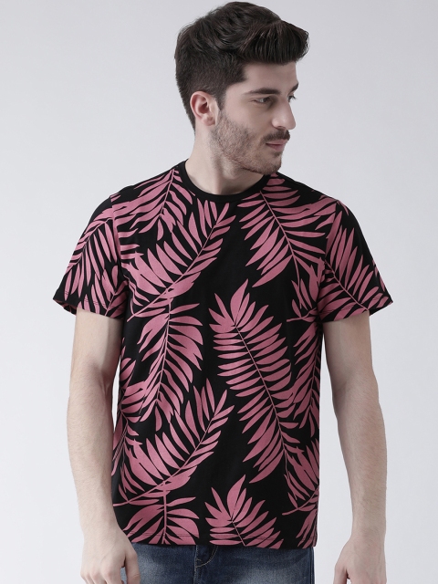 

Leo Sansini Men Black & Pink Printed Round Neck T-shirt