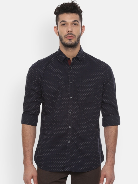 

Van Heusen Sport Men Navy Blue & White Slim Fit Printed Casual Shirt