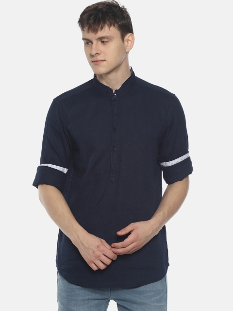 

IVOC Men Navy Blue Solid Straight Kurta