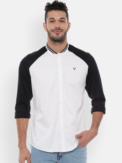 

Solly Jeans Co. Men White & Black Regular Fit Colourblocked Casual Shirt