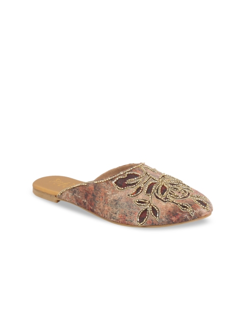 

Siendo Desi Women Copper-Toned Embellished Mules
