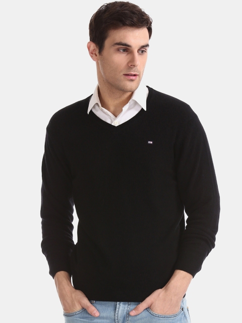 

Arrow Sport Men Black Solid Pullover Sweater