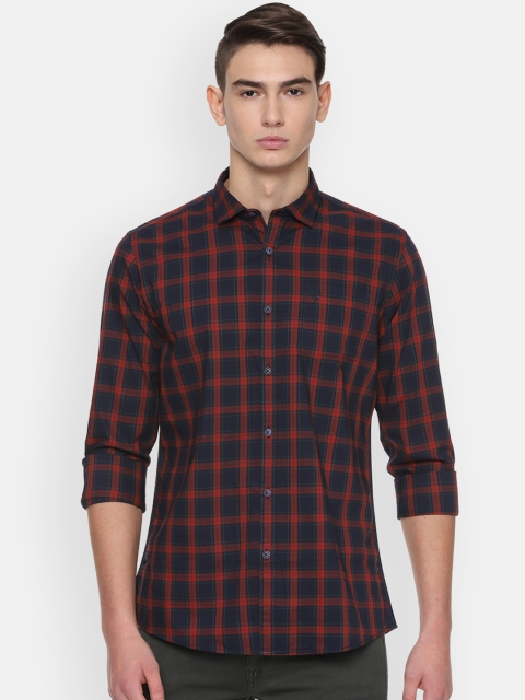 

Solly Jeans Co. Men Navy Blue & Red Regular Fit Checked Casual Shirt
