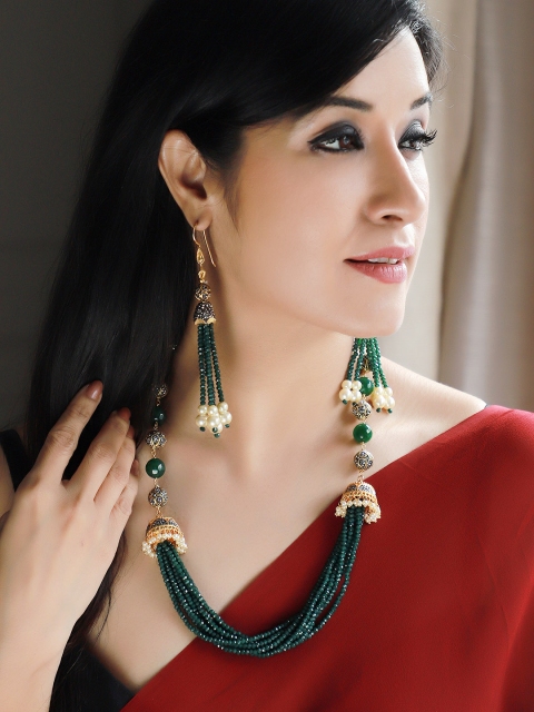 

Rubans Women Gold-Plated & Green Enamelled Beaded Jewellery Set