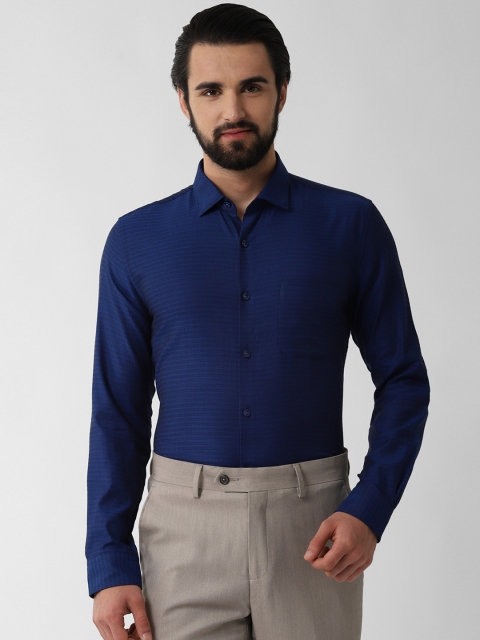 

Peter England Men Navy Blue Slim Fit Self Design Formal Shirt