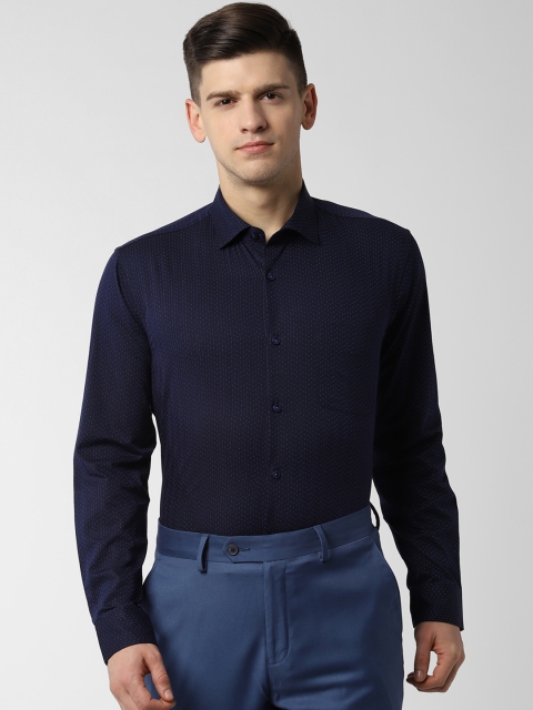 

Peter England Men Navy Blue Regular Fit Striped Formal Shirt