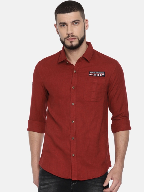 

The Indian Garage Co Men Red Slim Fit Solid Casual Shirt