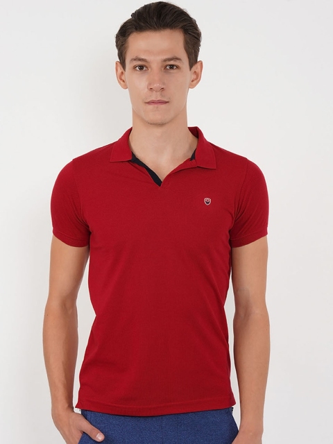 

Sweet Dreams Men Red Solid T-shirt