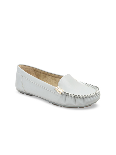 

VALIOSAA Women Grey Loafers