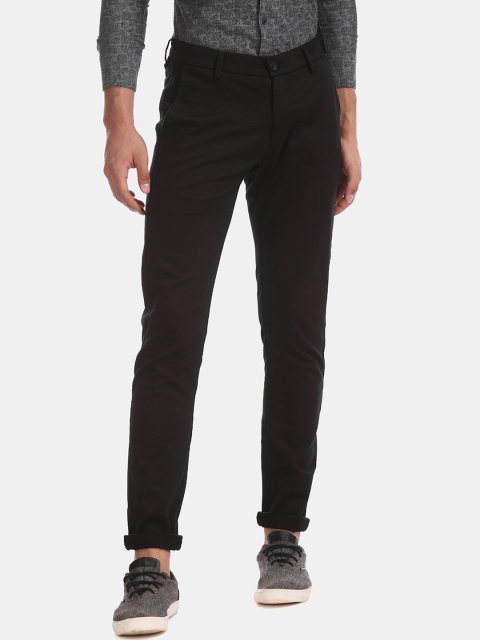 

Flying Machine Men Black Regular Fit Solid Regular Trousers