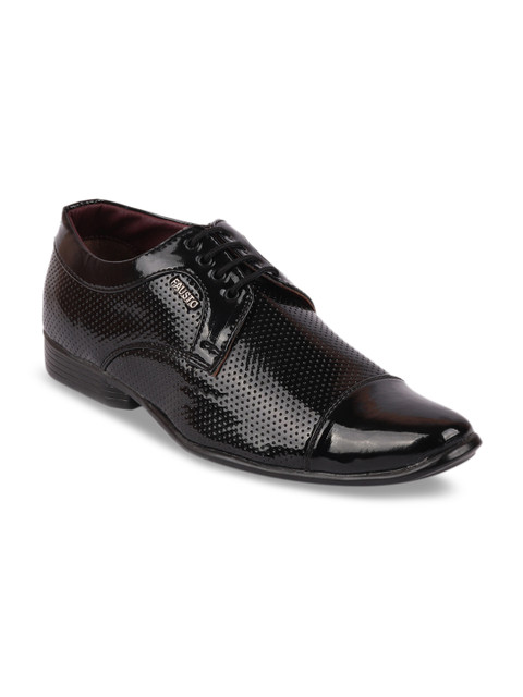 

FAUSTO Men Brown Textured Lace-Up Derbys, Black