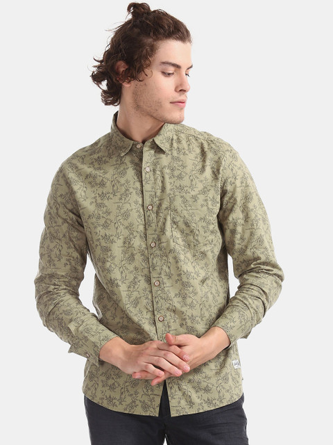 

Flying Machine Men Green Regular Fit Printed Casual Shirt