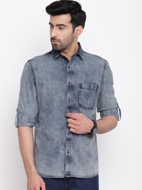 

AC&F Men Black Slim Fit Faded Casual Shirt