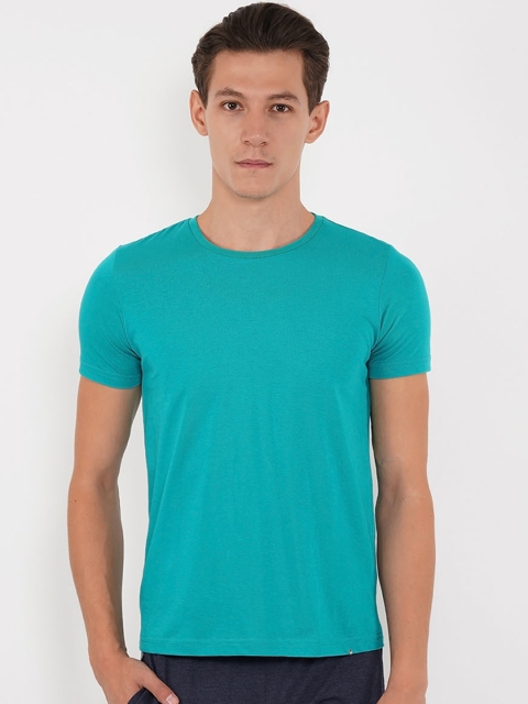 

Sweet Dreams Men Green Solid Lounge Tshirt 8907668791030