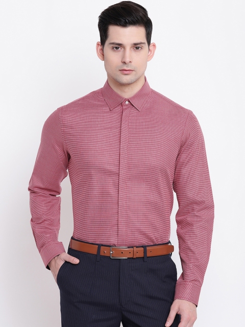 

AC&F Men Red Slim Fit Self Design Formal Shirt