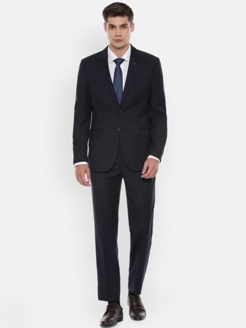 

Van Heusen Men Black Solid Two-Piece Suit