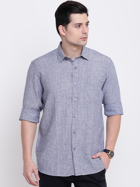 

AC&F Men Grey Regular Fit Striped Casual Shirt