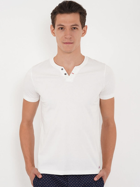 

Sweet Dreams Men White Solid Lounge Tshirt 8907668792907