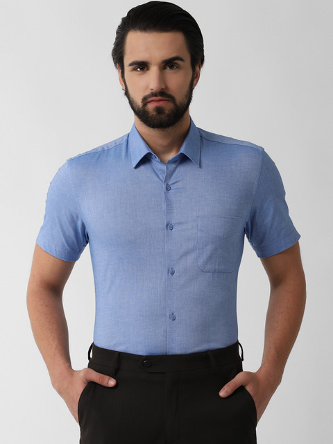 

Peter England Men Blue Slim Fit Solid Formal Shirt