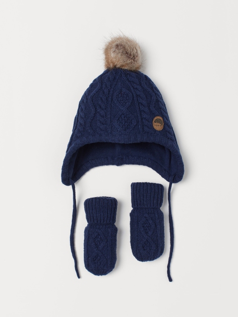 

H&M Girls Blue Hat and mittens