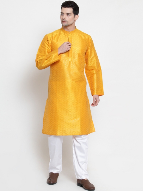 

NEUDIS Men Yellow & Yellow Woven Design Straight Kurta