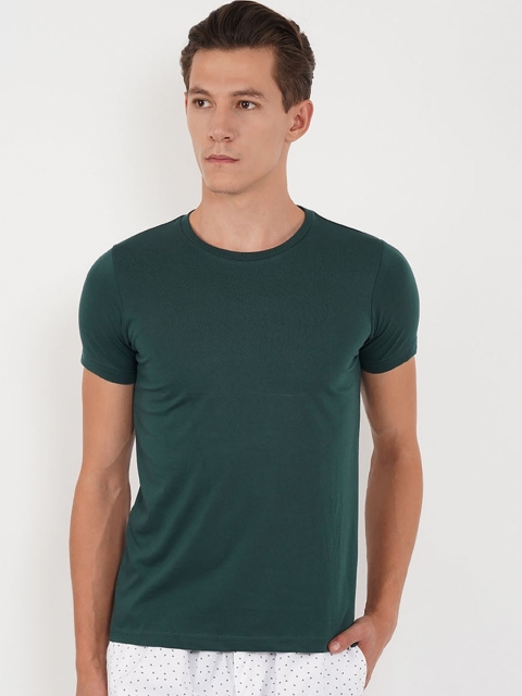 

Sweet Dreams Men Green Solid Lounge Tshirt 8907668790873