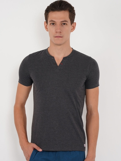 

Sweet Dreams Men Charcoal Grey Solid Henley Neck Lounge Tshirt