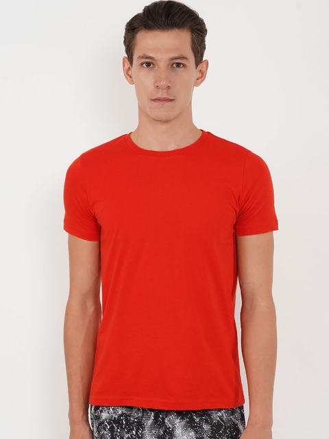 

Sweet Dreams Men Red Solid Lounge Tshirt 8907668790682