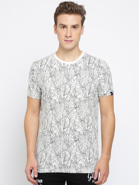 

Breakbounce Men White Printed Round Neck T-shirt