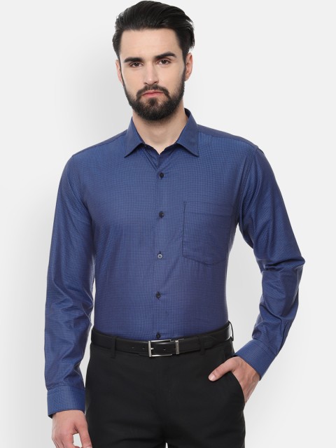

Van Heusen Men Blue Regular Fit Checked Formal Shirt