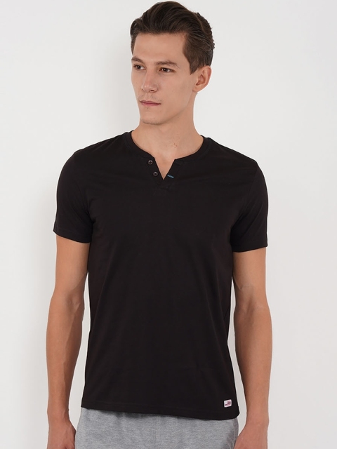 

Sweet Dreams Men Black Solid Lounge Tshirt 8907668792747