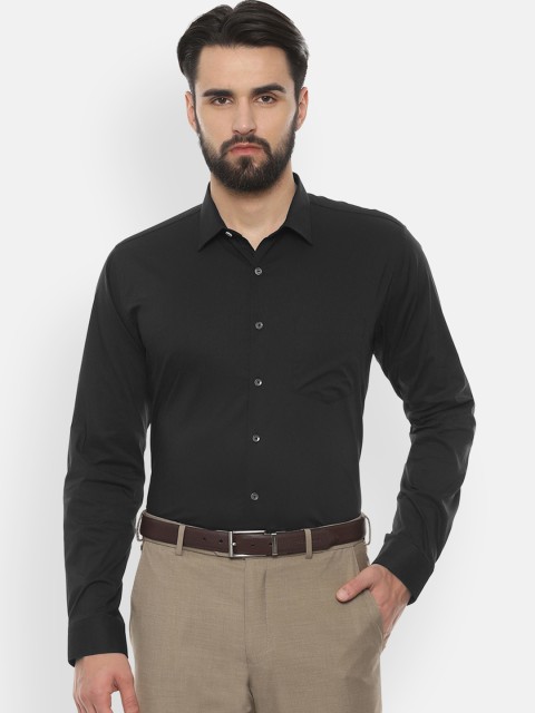 

Van Heusen Men Black Slim Fit Solid Formal Shirt