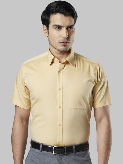 

Raymond Men Yellow Regular Fit Solid Formal Shirt