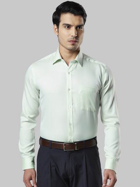 

Raymond Men Green Regular Fit Self Design Formal Shirt