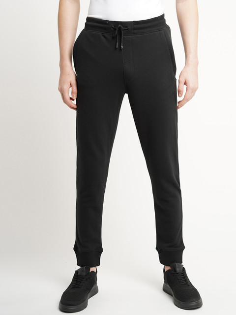 

4F Men Black Solid Slim Fit Joggers
