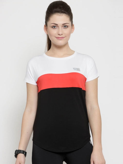 

BUKKUM Women Red & Black Colourblocked Round Neck T-shirt