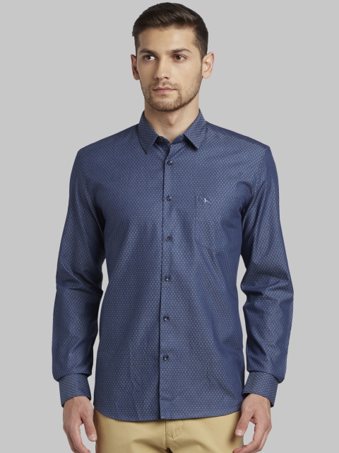 

Parx Men Blue Slim Fit Printed Casual Shirt