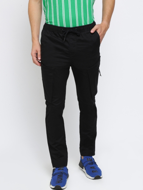 

Breakbounce Men Black Slim Fit Solid Cargos