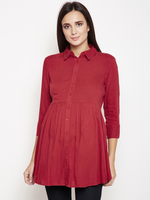 

Oxolloxo Women Red Regular Fit Solid Longline Casual Shirt