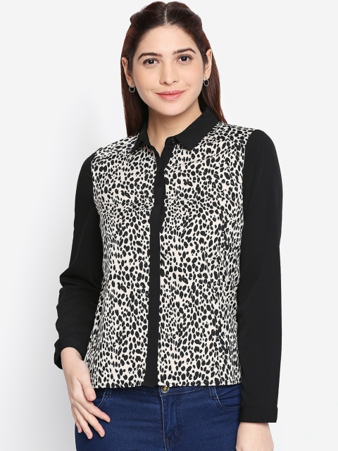 

Oxolloxo Women White & Black Regular Fit Animal Print Printed Casual Shirt
