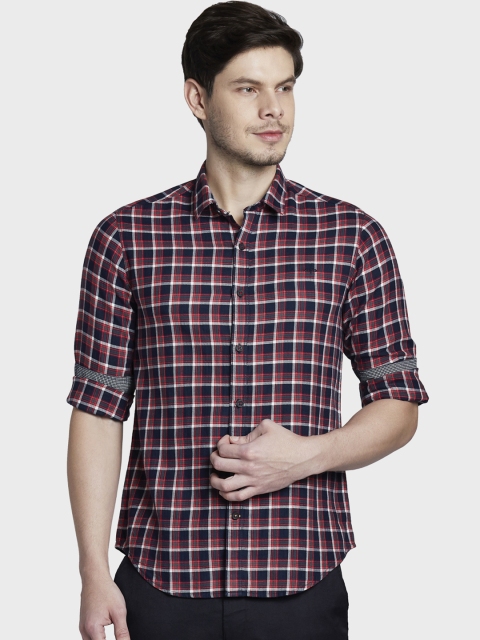 

ColorPlus Men Red & Navy Blue Slim Fit Checked Casual Shirt