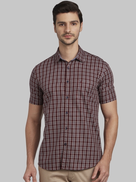 

Parx Men Red Slim Fit Checked Casual Shirt